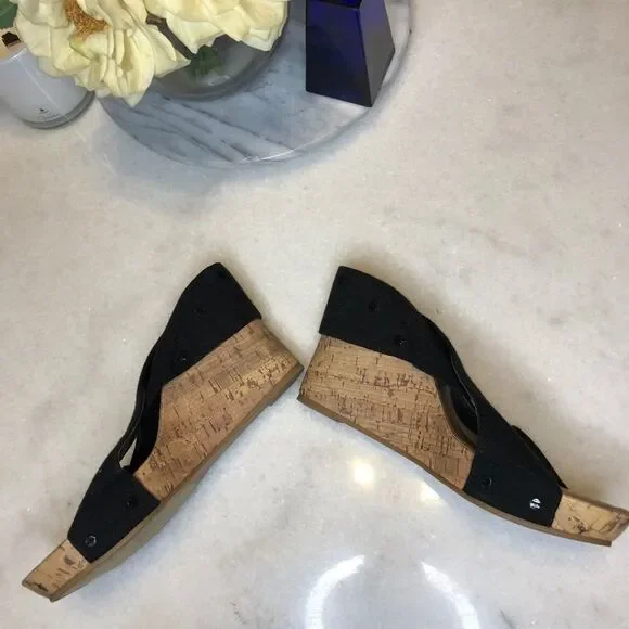 Coach and Four black strap wedge sandals size 10 - Picture 2 of 10